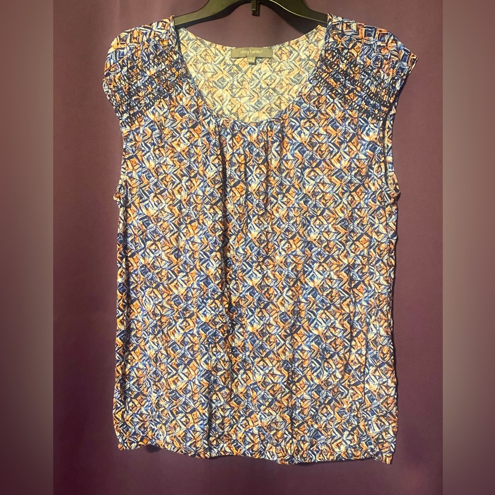 Daisy Fuentes multi-colored blouse